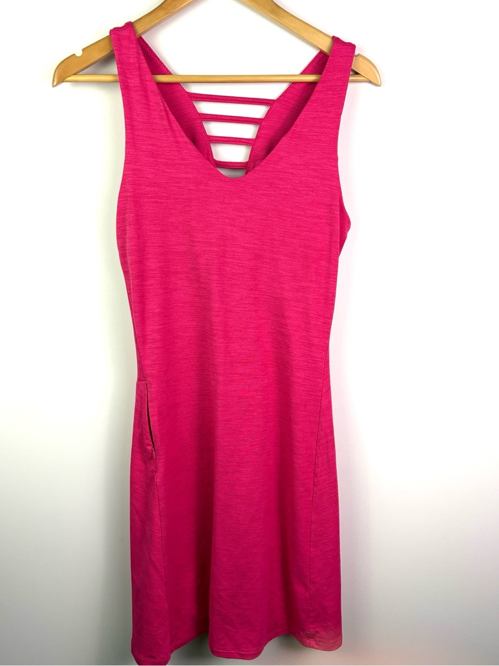 Toad & Co Women's Fuchsia Strappy Back Sleeveless Dress size M